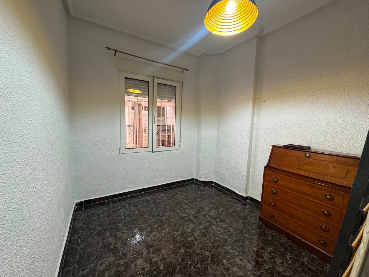 4 Bed Ground Floor Apartment in Guardamar del Segura