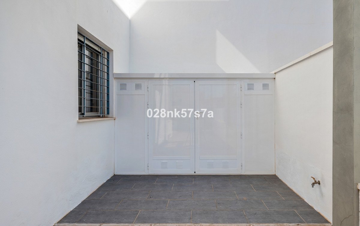 3 Bed Townhouse in La Florida
