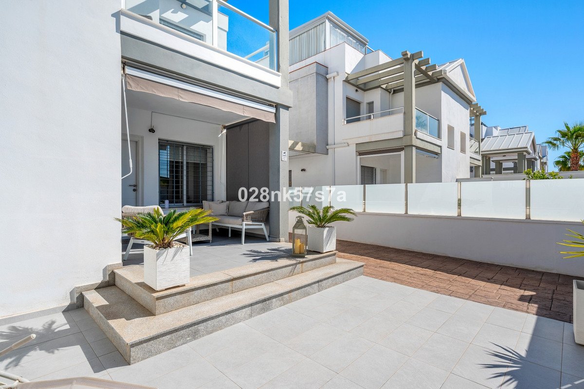 3 Bed Townhouse in La Florida