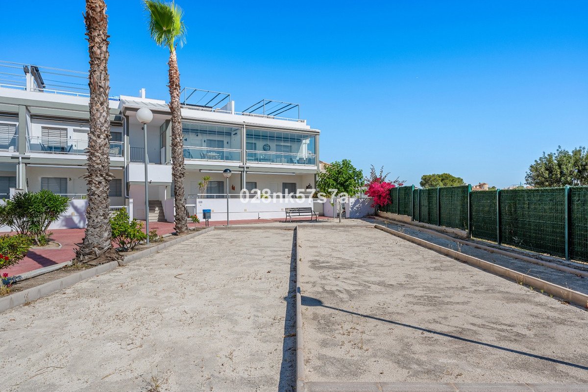 3 Bed Townhouse in La Florida