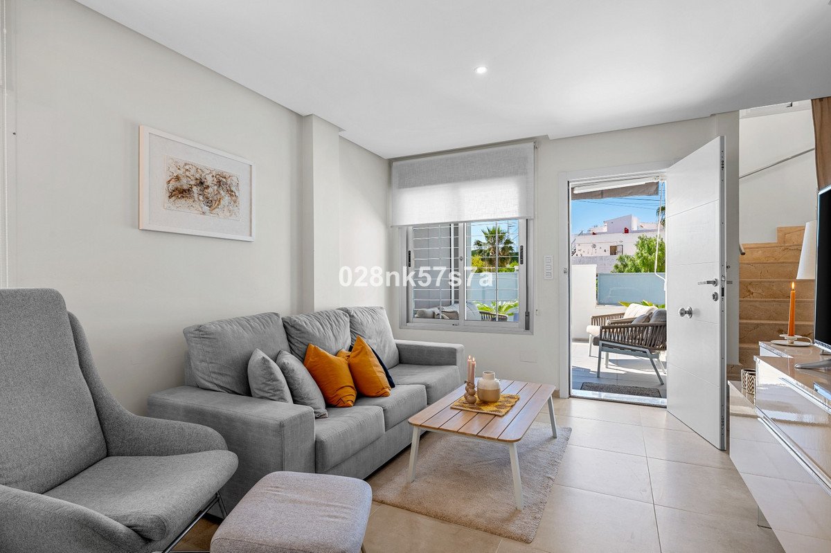 3 Bed Townhouse in La Florida