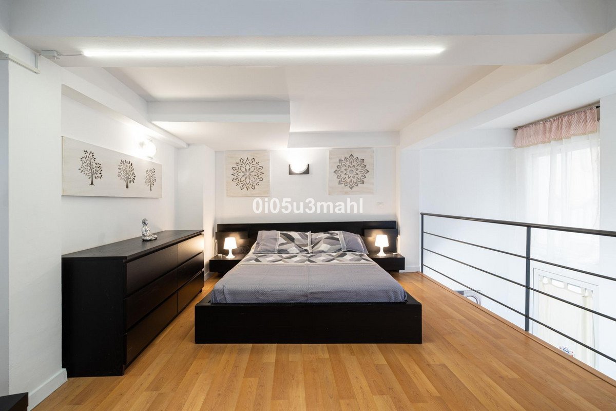 2 Bed Ground Floor Apartment in Centro Histórico