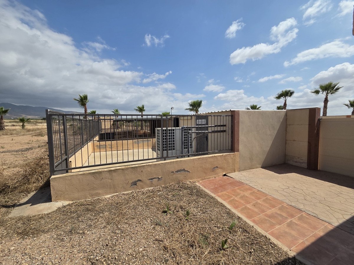 6 Bed Detached Villa in Fuente-Álamo de Murcia