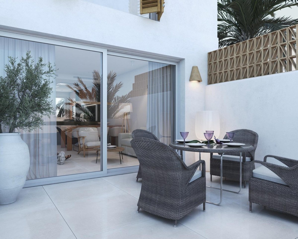 2 Bed Bungalow in El Ràfol d'Almúnia