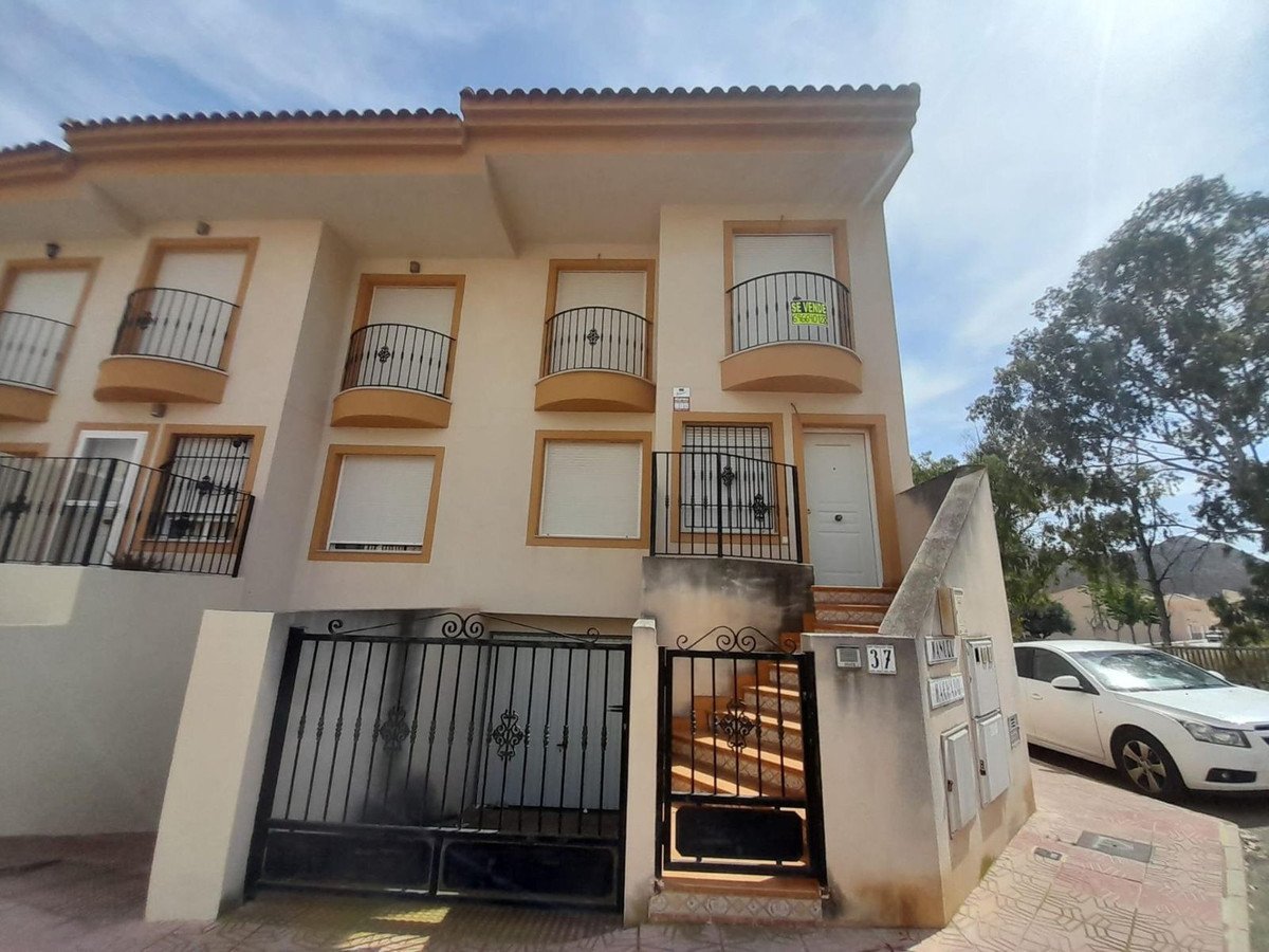 3 Bed Townhouse in Mazarrón