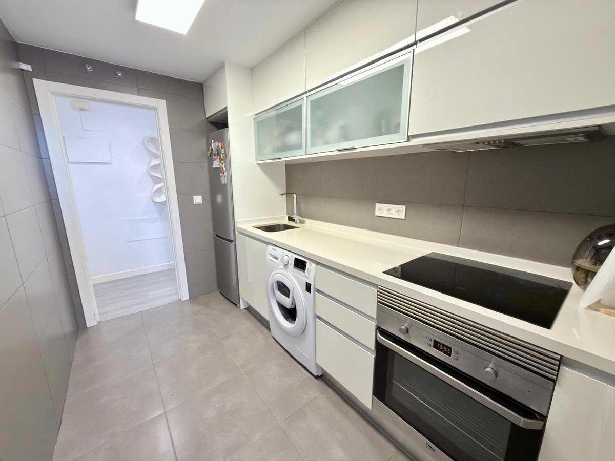 2 Bed Middle Floor Apartment in Villajoyosa