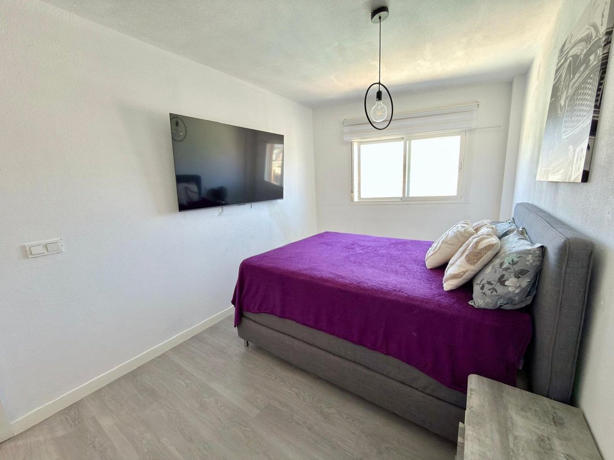2 Bed Middle Floor Apartment in Villajoyosa