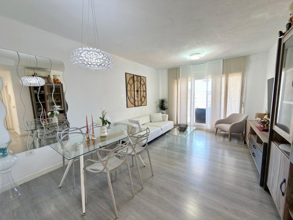2 Bed Middle Floor Apartment in Villajoyosa