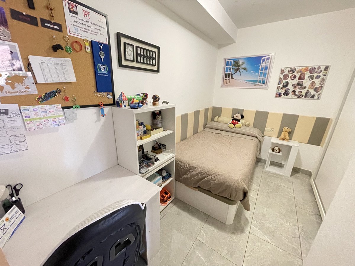 3 Bed Middle Floor Apartment in Marbella