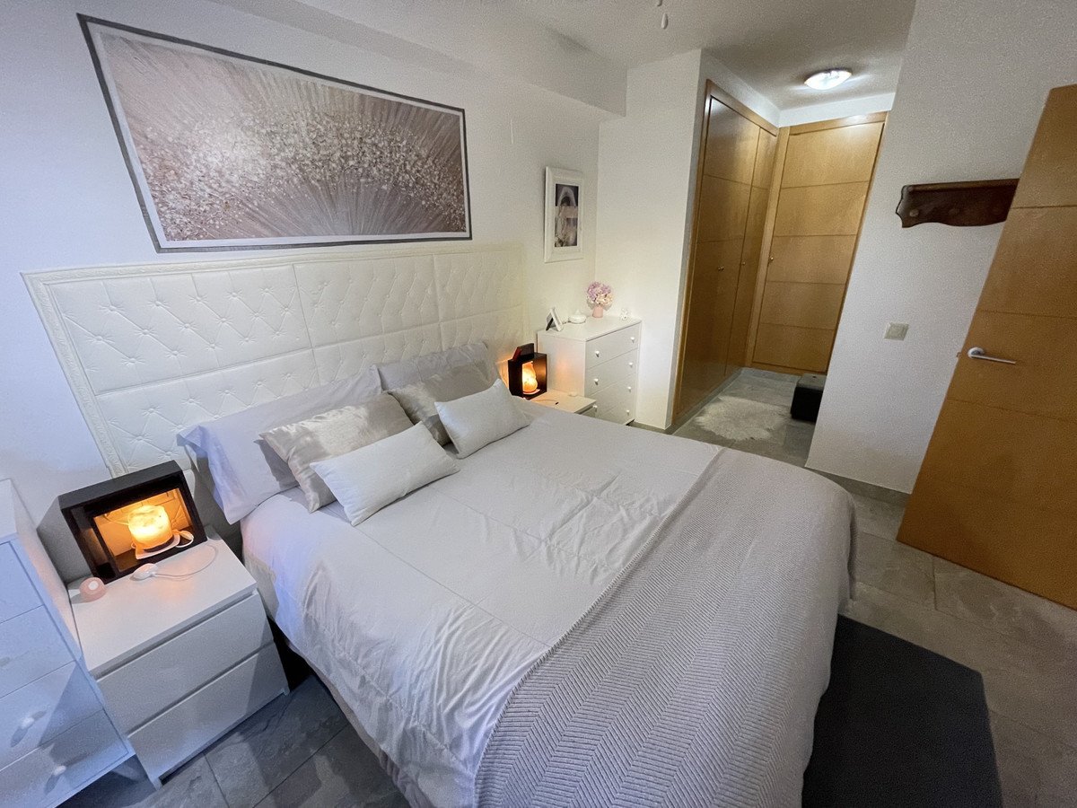 3 Bed Middle Floor Apartment in Marbella
