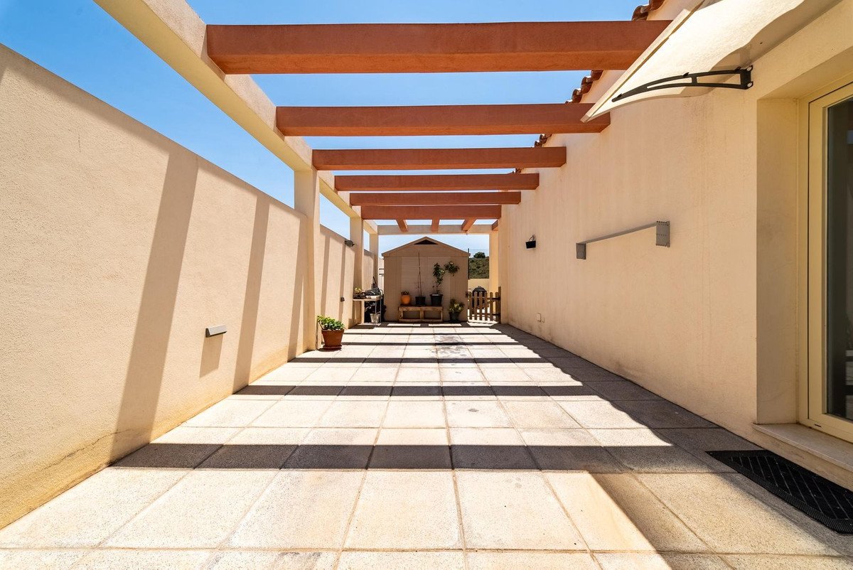 3 Bed Detached Villa in Coín