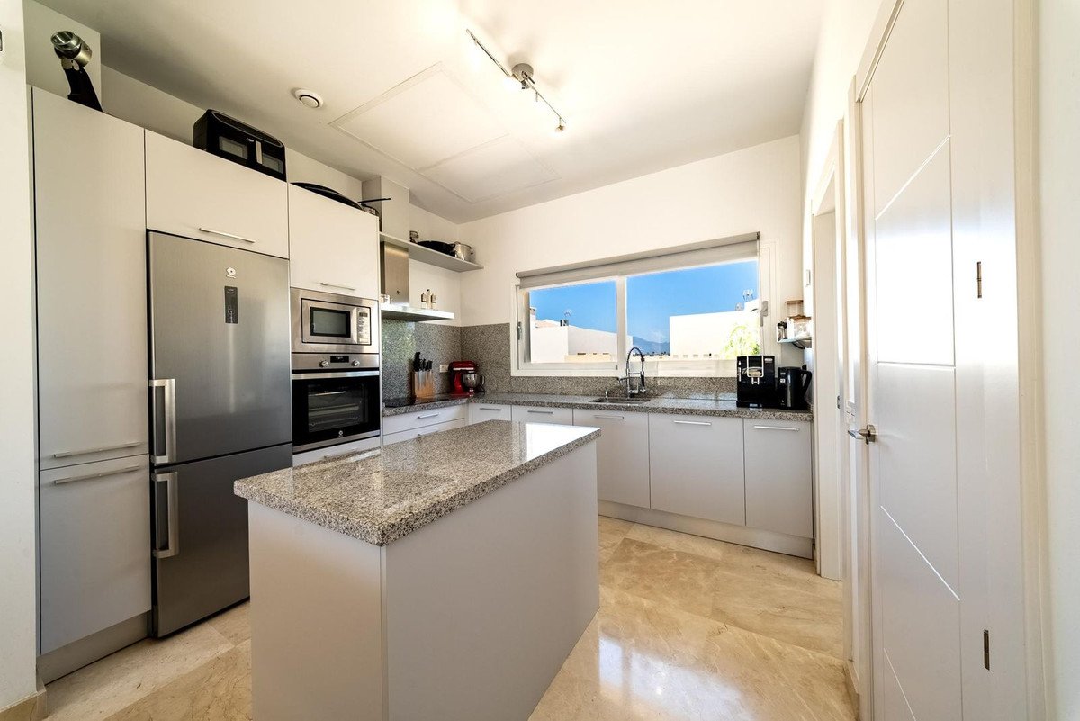 3 Bed Detached Villa in Coín