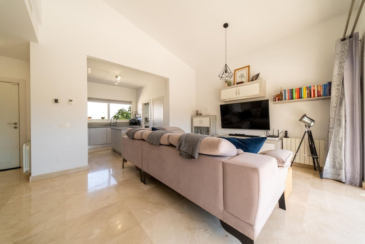 3 Bed Detached Villa in Coín