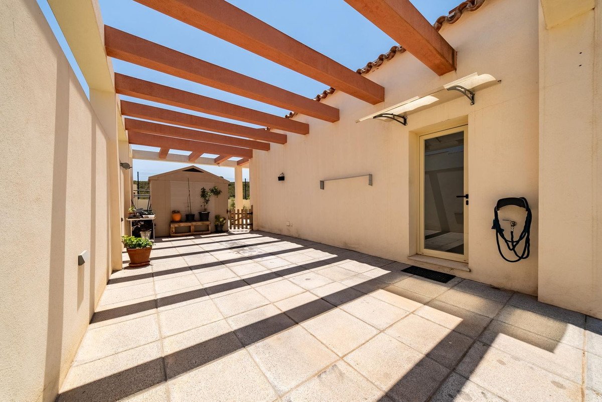 3 Bed Detached Villa in Coín