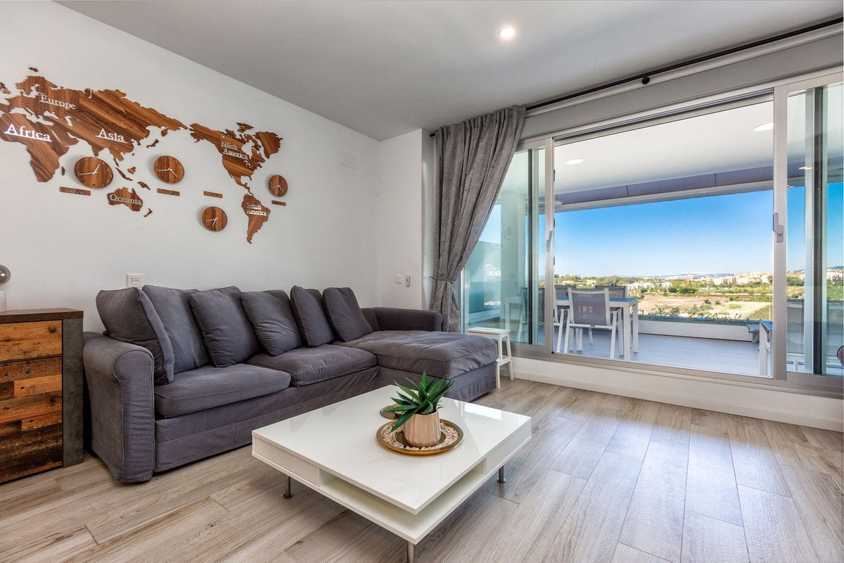 2 Bed Ground Floor Apartment in Cancelada