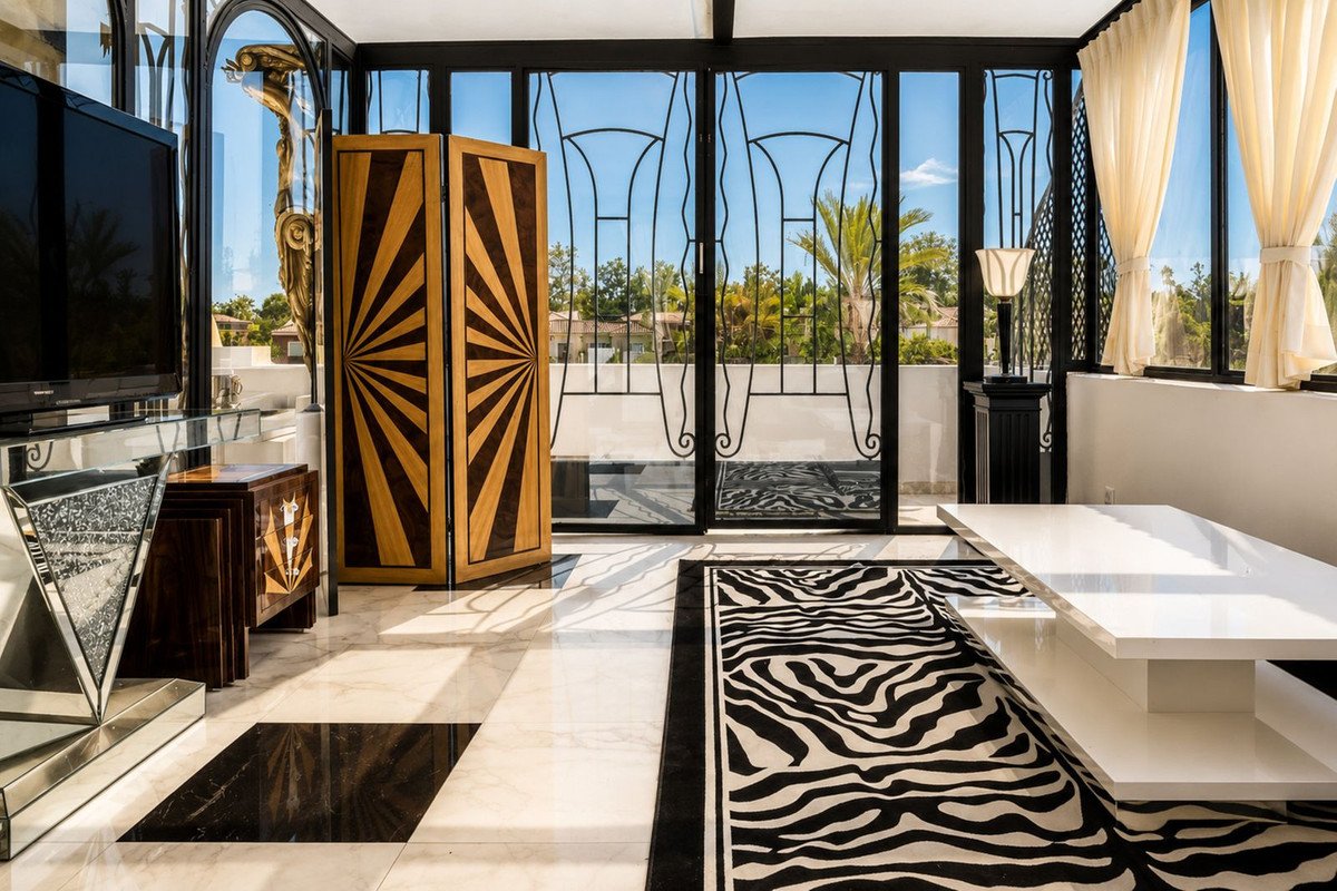 2 Bed Penthouse Duplex in Guadalmina Alta