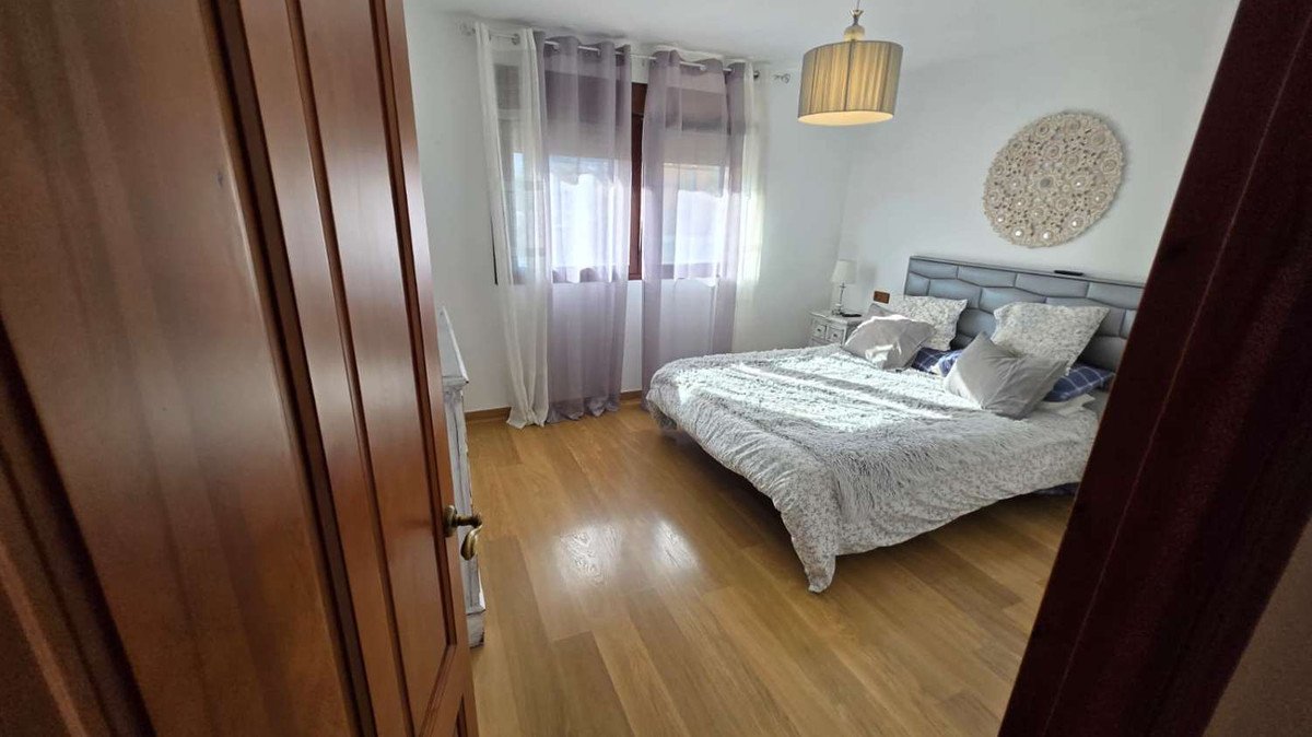 6 Bed Detached Villa in Alhaurín de la Torre