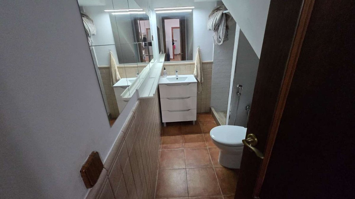 6 Bed Detached Villa in Alhaurín de la Torre
