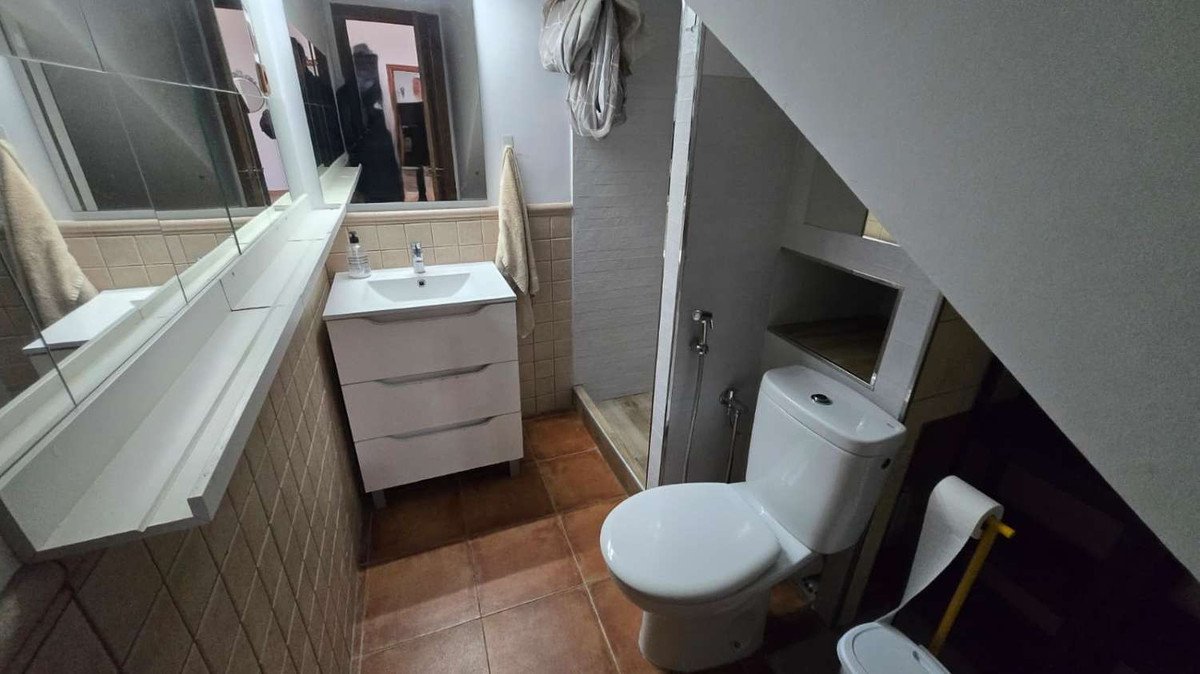 6 Bed Detached Villa in Alhaurín de la Torre