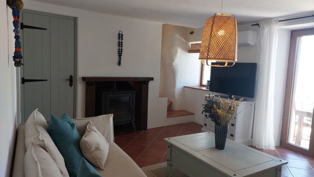 8 Bed Finca - Cortijo in Casabermeja