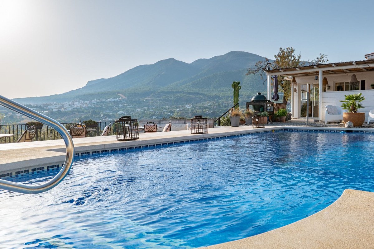 4 Bed Detached Villa in Alhaurín el Grande