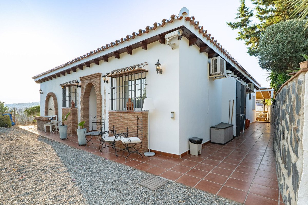 4 Bed Detached Villa in Alhaurín el Grande