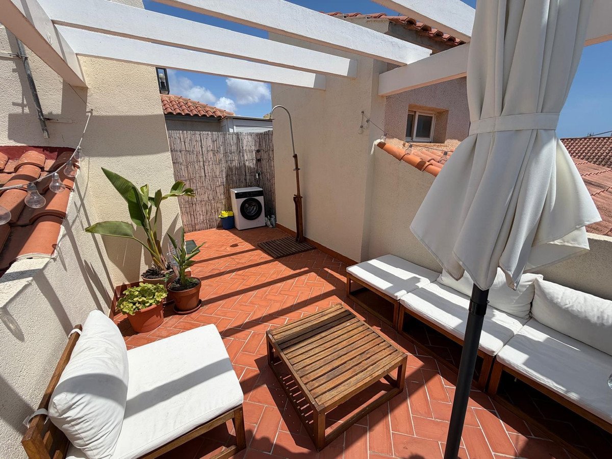 2 Bed Ground Floor Apartment in Playa Flamenca