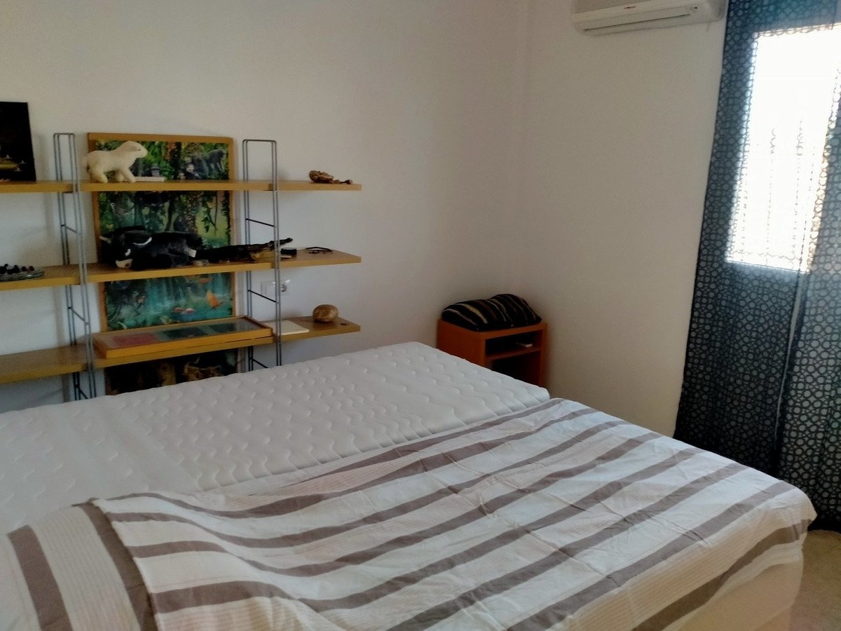 4 Bed Detached Villa in Urcal