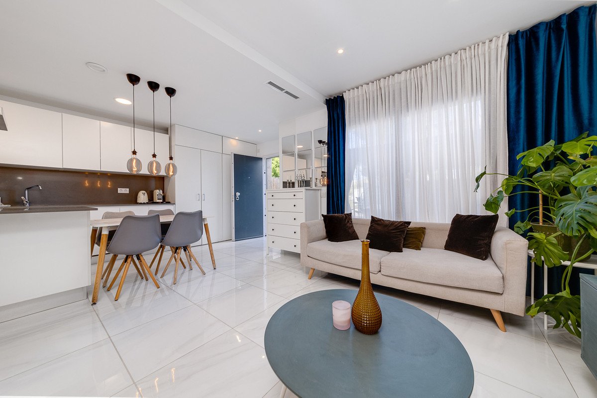 3 Bed Townhouse in Villamartin