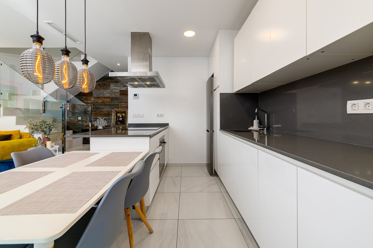 3 Bed Townhouse in Villamartin