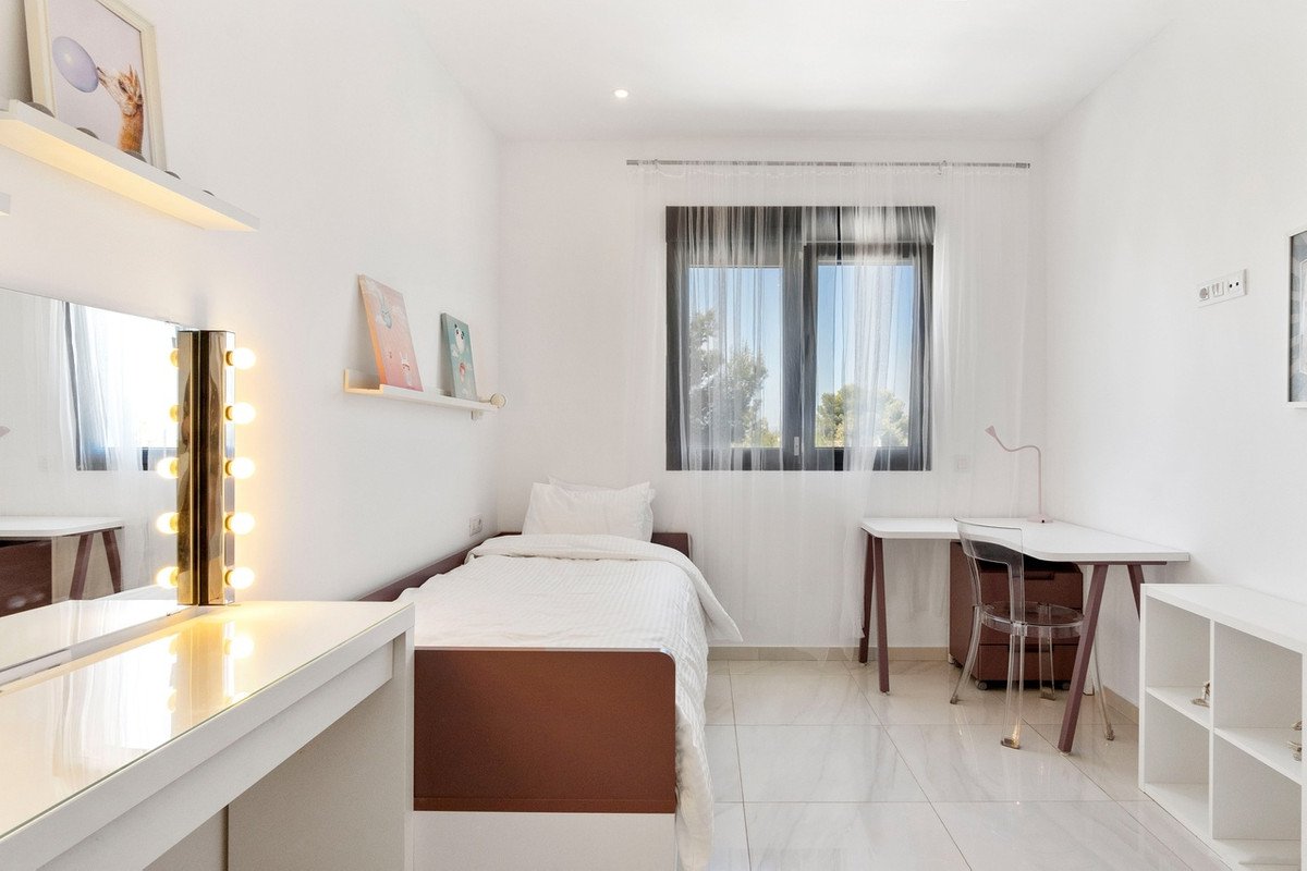 3 Bed Townhouse in Villamartin