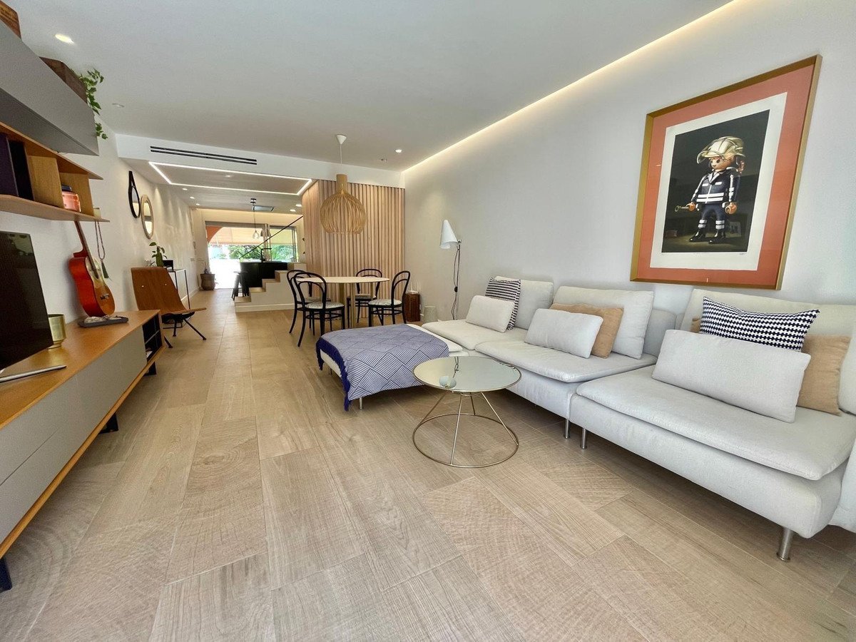 2 Bed Townhouse in Santa Pola