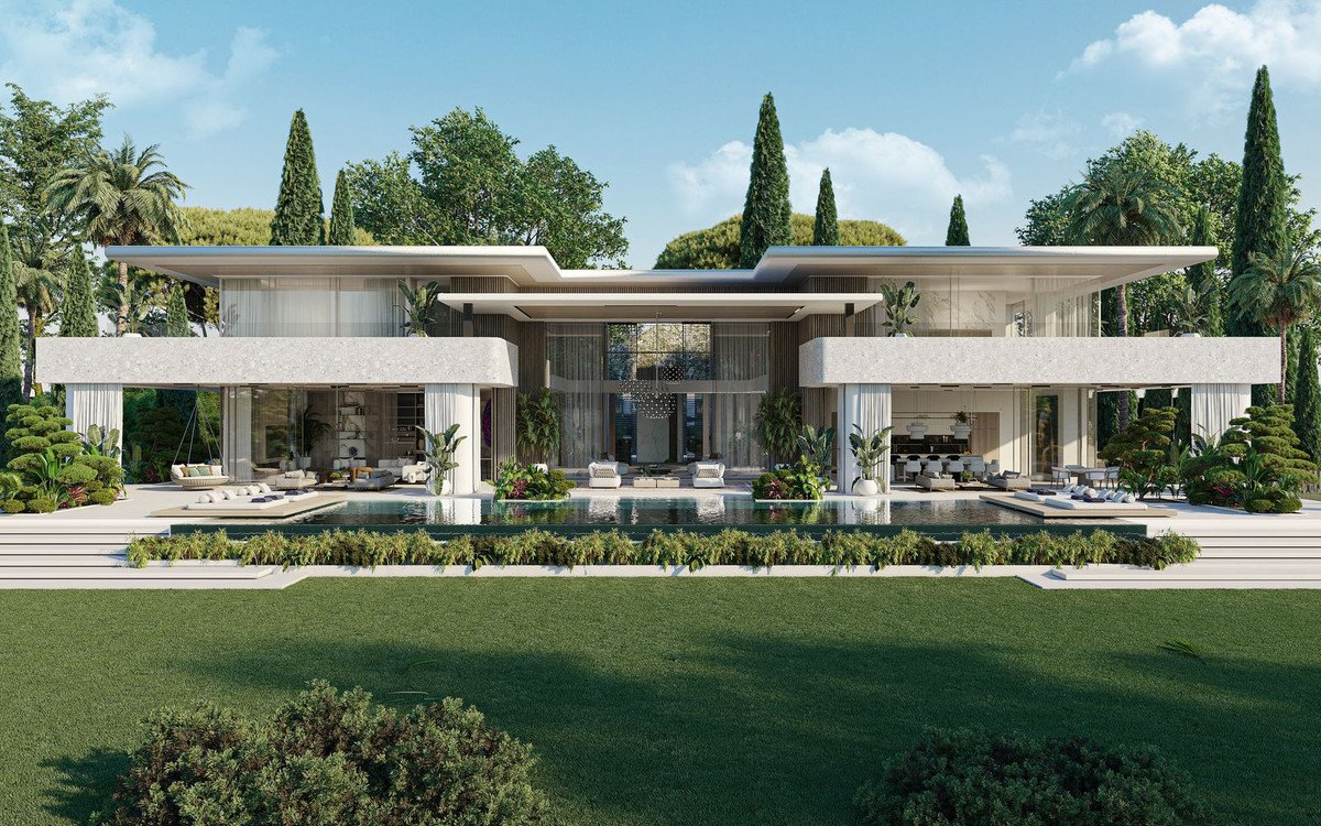 Residential Plot in Hacienda Las Chapas