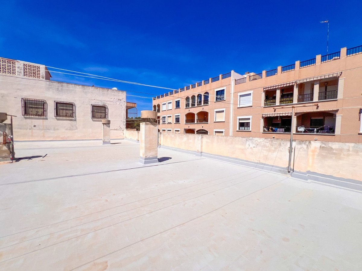 2 Bed Penthouse in Guardamar del Segura