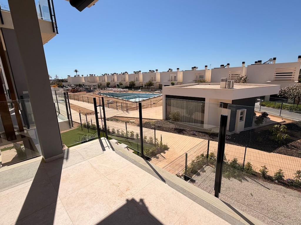 2 Bed Ground Floor Apartment in Los Alcazares
