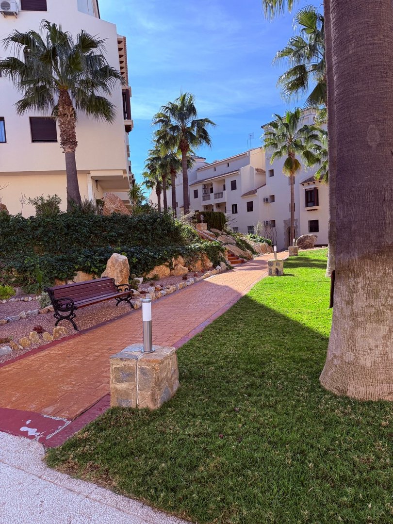 3 Bed Penthouse in Las Ramblas Golf