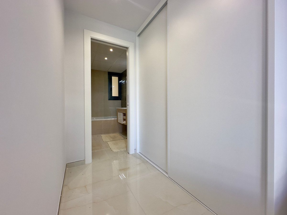 3 Bed Ground Floor Apartment in Playa Flamenca