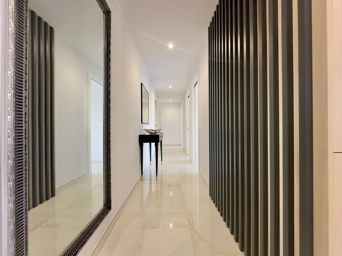 3 Bed Ground Floor Apartment in Playa Flamenca