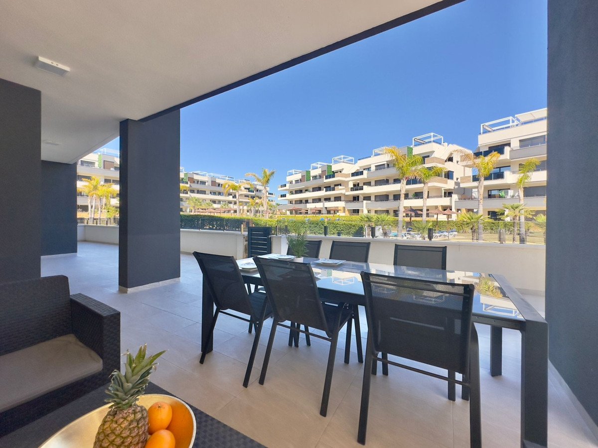 3 Bed Ground Floor Apartment in Playa Flamenca