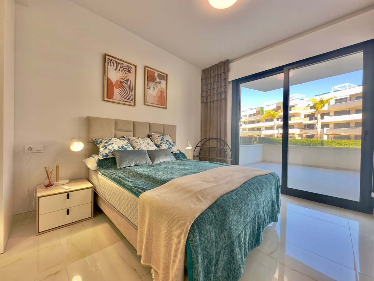 3 Bed Ground Floor Apartment in Playa Flamenca