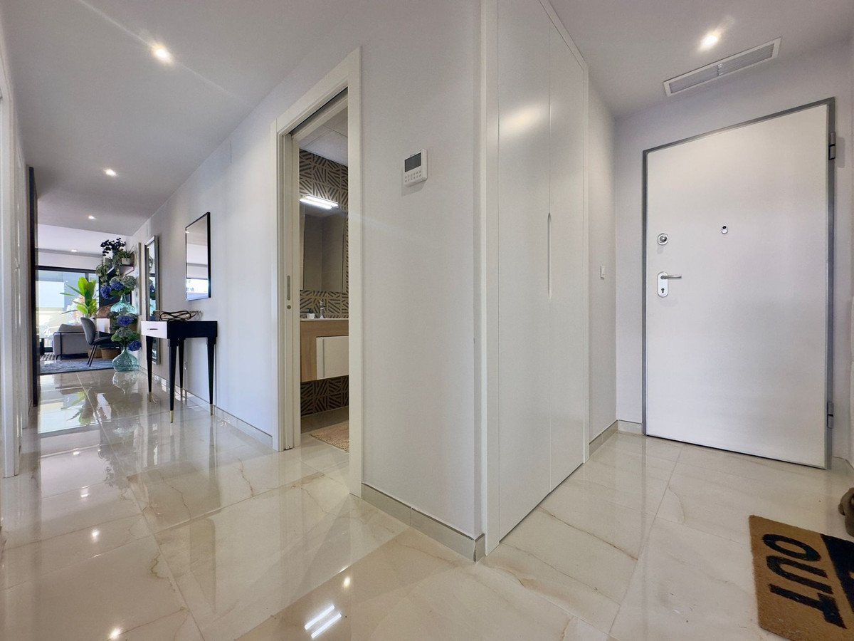 3 Bed Ground Floor Apartment in Playa Flamenca