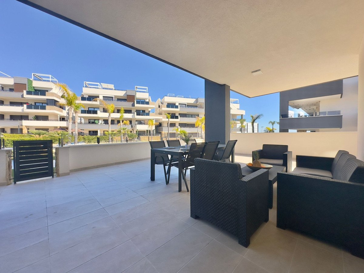 3 Bed Ground Floor Apartment in Playa Flamenca