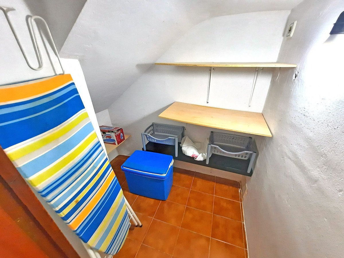 4 Bed Townhouse in Las Lagunas