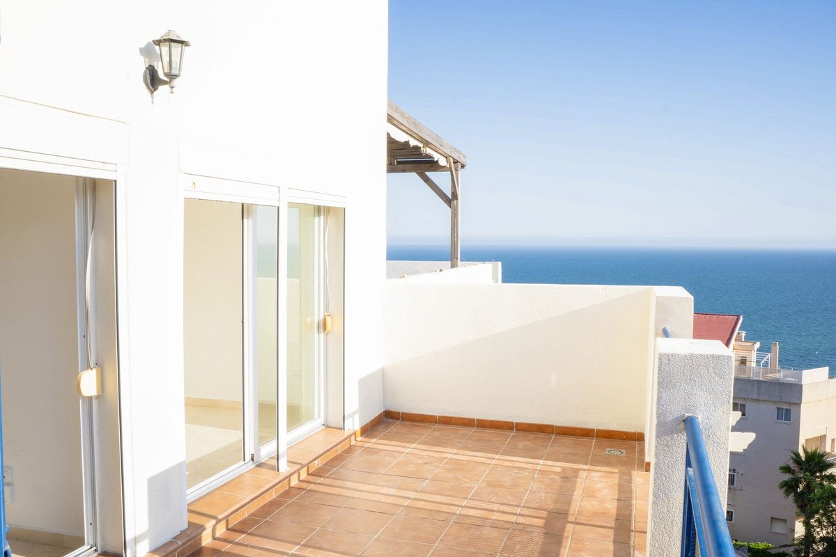 2 Bed Penthouse in Torrequebrada