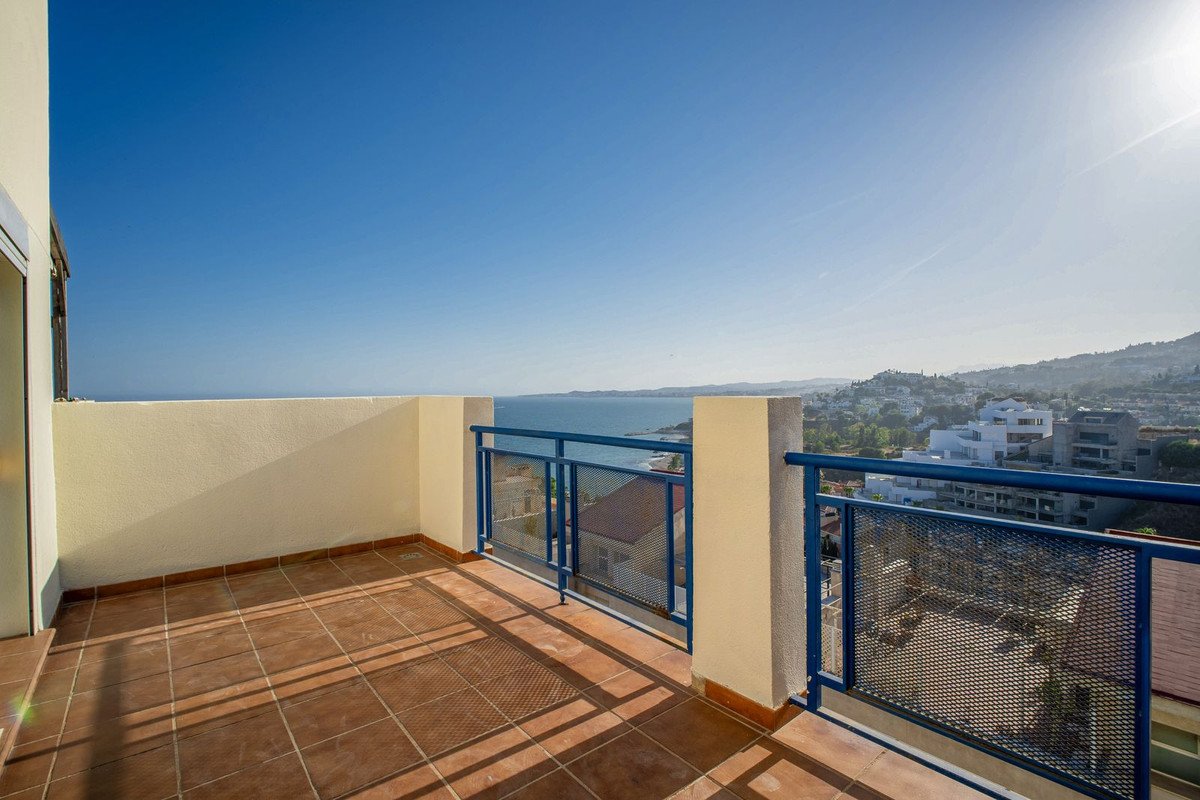2 Bed Penthouse in Torrequebrada