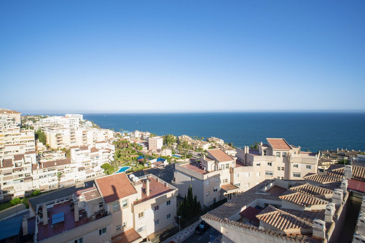 2 Bed Penthouse in Torrequebrada