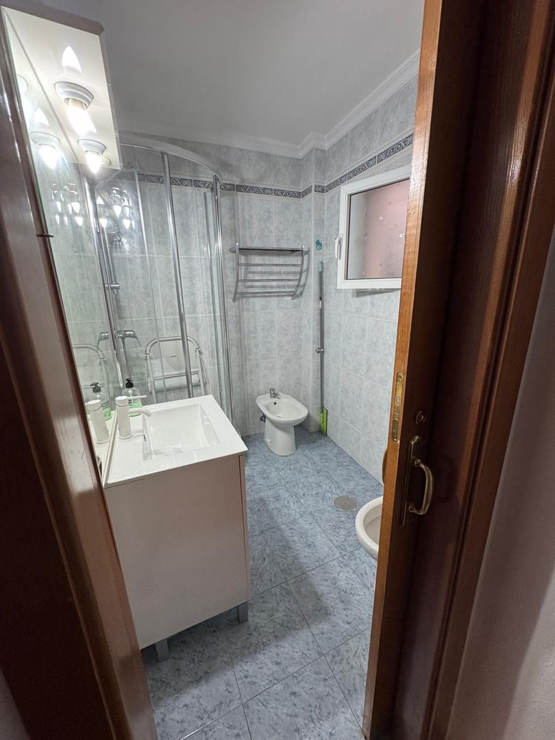 3 Bed Middle Floor Apartment in San Luis de Sabinillas