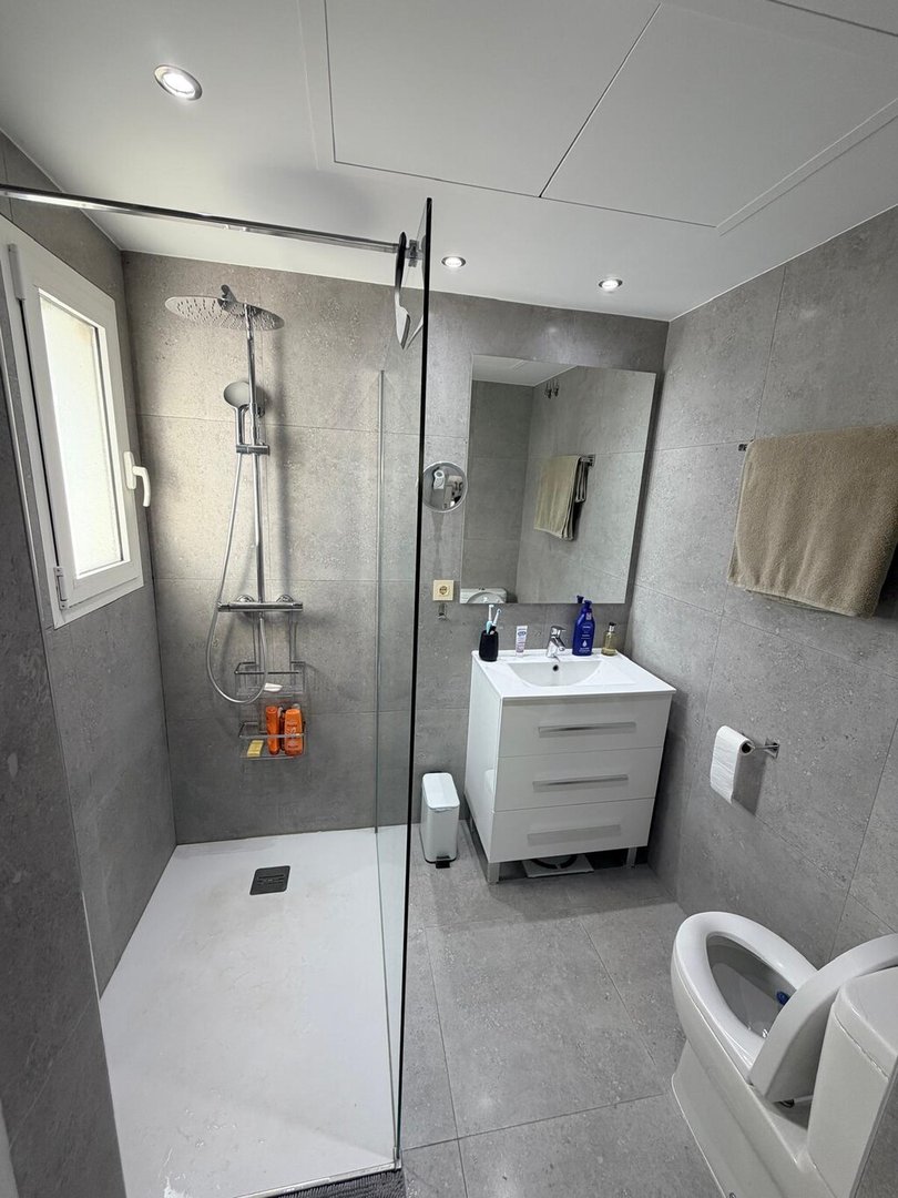 2 Bed Penthouse in Estepona