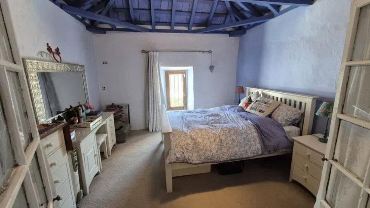 3 Bed Semi-Detached House in San Roque