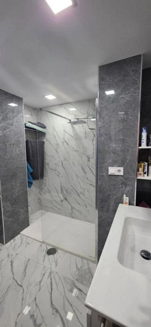 2 Bed Middle Floor Apartment in El Rosario